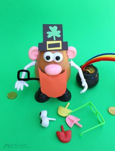 Check out this easy, fun St. Patrick's Day Activity- creating and playing with a Leprechaun Mr. Potato Head! Instructions and tips provided.