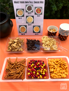 Have kids create their own Fall Snack Mix using these printable follow-along directions! Kids can practice their counting skills and follow directions while creating a yummy treat! Even better? A printable Fall Snack Bag Topper to go with it! Perfect for a Fall Festival or Class Halloween Party Snack!